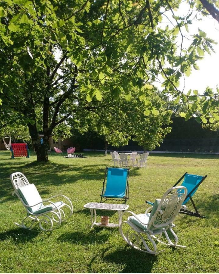 Hotel Au Charme Du Levat Saint Paul de Loubressac Екстериор снимка