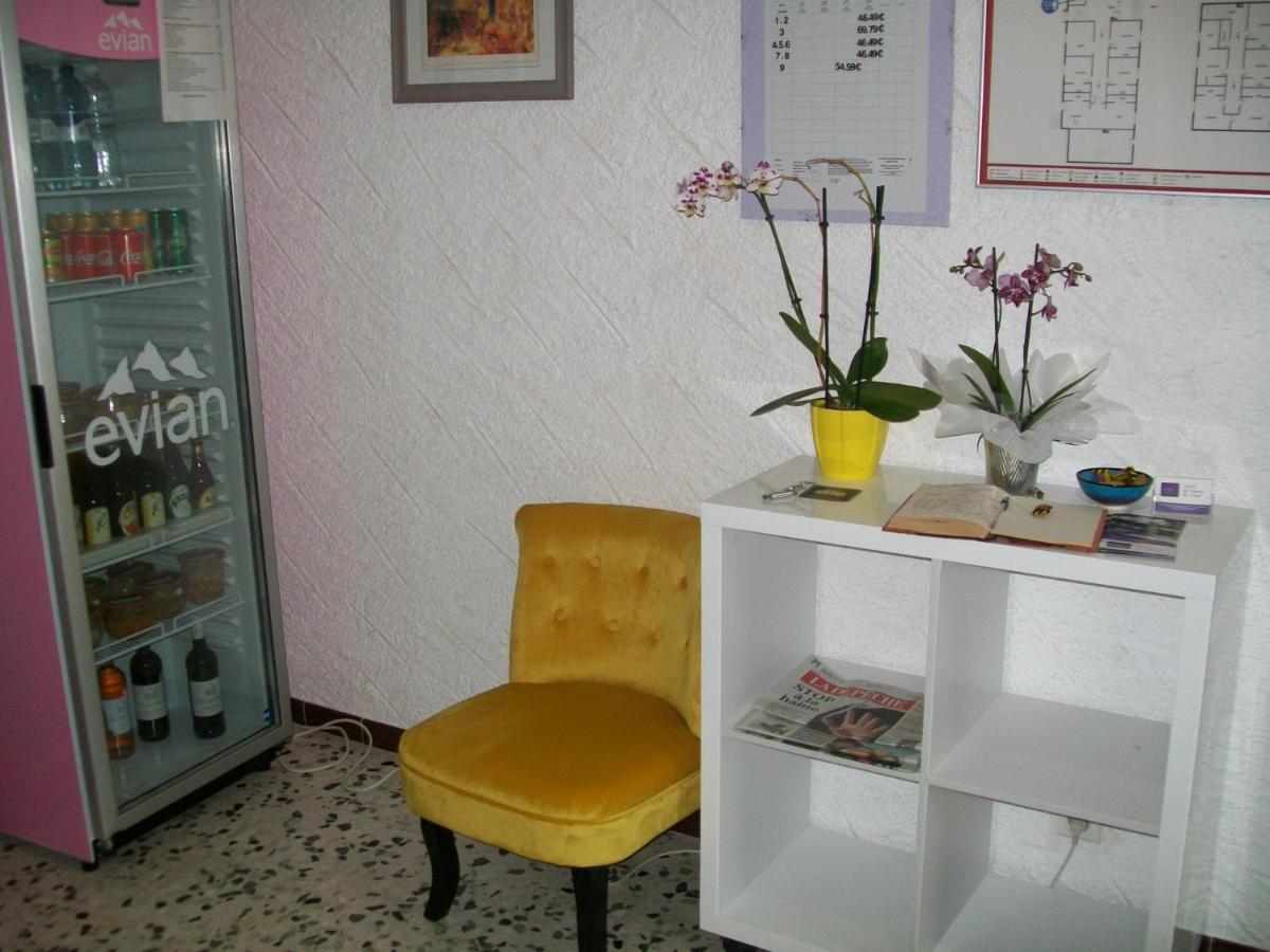 Hotel Au Charme Du Levat Saint Paul de Loubressac Екстериор снимка